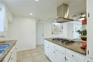 990 S Siet Pl, Anaheim, CA 92806 - Photo 25