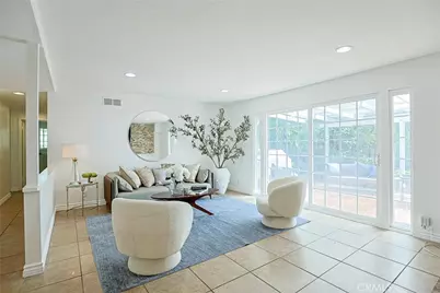 990 S Siet Place, Anaheim, CA 92806 - Photo 11
