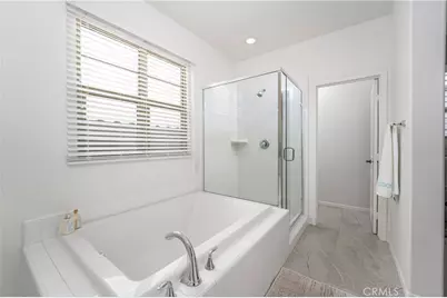 574 S Kroeger Street, Anaheim, CA 92805 - Photo 23