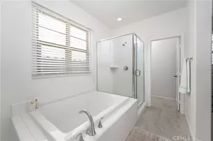 574 S Kroeger St, Anaheim, CA 92805 - Photo 23