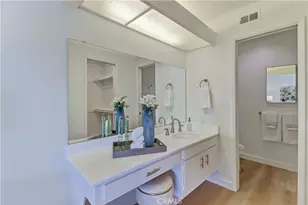 8877 Tulare, Huntington Beach, CA 92646 - Photo 31