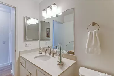 8877 Tulare #313-B, Huntington Beach, CA 92646 - Photo 27