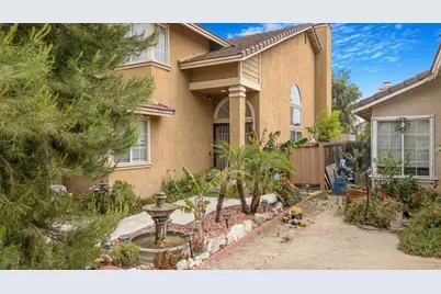 507 Coudures Way, Perris, CA 92571 - Photo 3