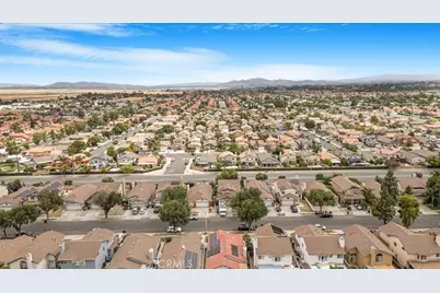 507 Coudures Way, Perris, CA 92571 - Photo 11