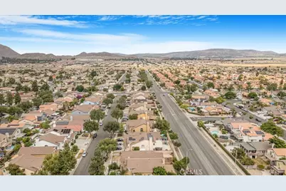507 Coudures Way, Perris, CA 92571 - Photo 9