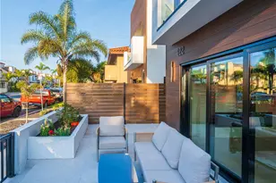422 20th St, Huntington Beach, CA 92648 - Photo 3