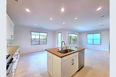 112 Walking Stick, Irvine, CA 92618 - Photo 51