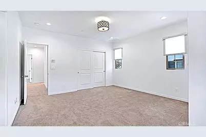 112 Walking Stick, Irvine, CA 92618 - Photo 55