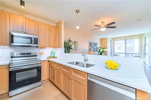 330 J St, San Diego, CA 92101 - Photo 17
