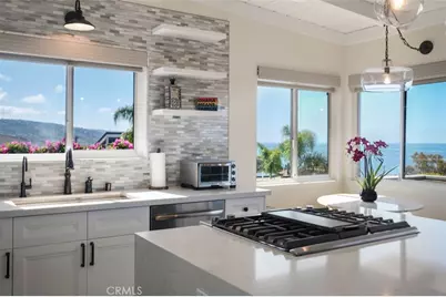 284 Chiquita, Laguna Beach, CA 92651 - Photo 7