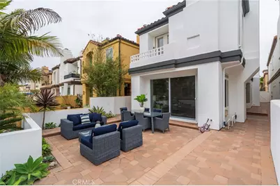 515 21st Street, Huntington Beach, CA 92648 - Photo 3