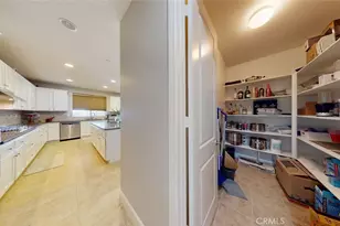 17465 Fairbreeze, Riverside, CA 92504 - Photo 27