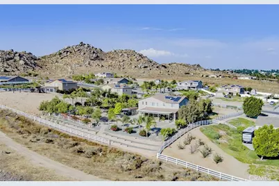 17465 Fairbreeze, Riverside, CA 92504 - Photo 1
