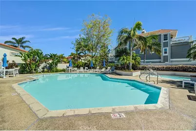4682 Warner Avenue #C304, Huntington Beach, CA 92649 - Photo 35