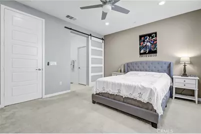 212 Paramount, Irvine, CA 92618 - Photo 17