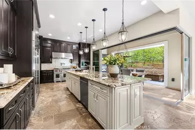 55 Fenway, Irvine, CA 92620 - Photo 9