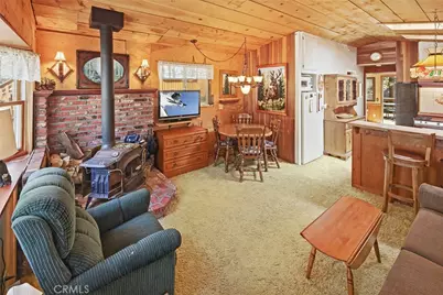 513 Cedar Ln, Sugarloaf, CA 92386 - Photo 5
