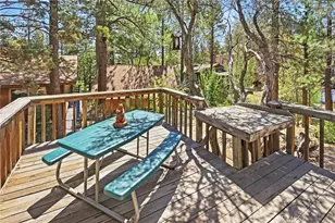 513 Cedar Ln, Sugarloaf, CA 92386 - Photo 15