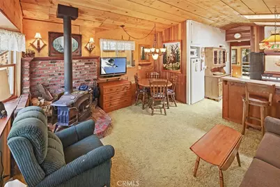 513 Cedar Ln, Sugarloaf, CA 92386 - Photo 3