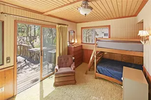 513 Cedar Ln, Sugarloaf, CA 92386 - Photo 13