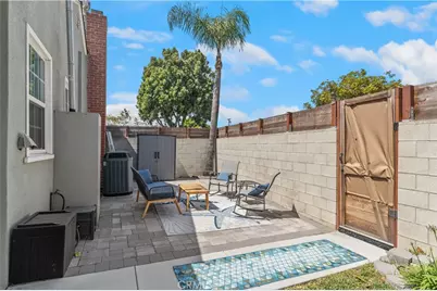 320 E 44th, Long Beach, CA 90807 - Photo 29
