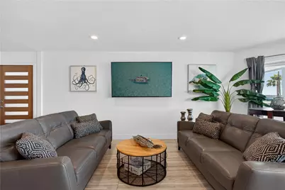 2212 W Oceanfront, Newport Beach, CA 92663 - Photo 15