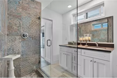 2212 W Oceanfront, Newport Beach, CA 92663 - Photo 37