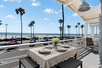 2212 W Oceanfront, Newport Beach, CA 92663 - Photo 47