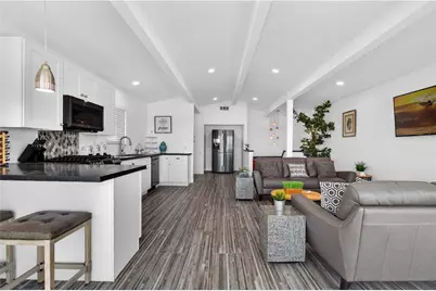 2212 W Oceanfront, Newport Beach, CA 92663 - Photo 33