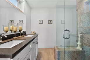 2212 W Oceanfront, Newport Beach, CA 92663 - Photo 37
