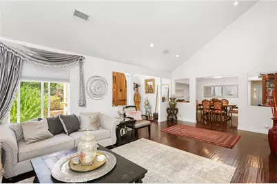 370 S Yorkshire, Anaheim, CA 92808 - Photo 27