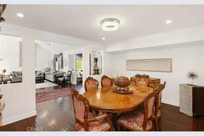 370 S Yorkshire, Anaheim, CA 92808 - Photo 31