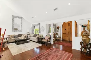 370 S Yorkshire, Anaheim, CA 92808 - Photo 23