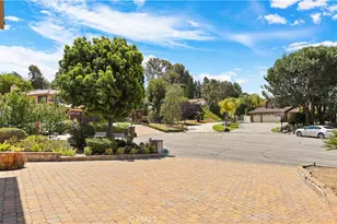 370 S Yorkshire, Anaheim, CA 92808 - Photo 71