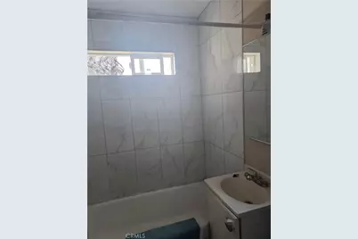10625 Felton, Inglewood, CA 90304 - Photo 13