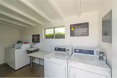 1681 Tam O Shanter Road #M12 10H, Seal Beach, CA 90740 - Photo 27