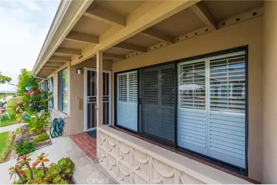 1681 Tam O Shanter Road #M12 10H, Seal Beach, CA 90740 - Photo 23