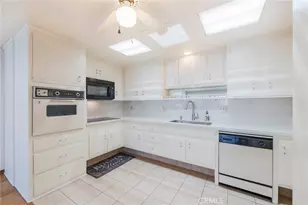 1681 Tam O Shanter Road #M12 10H, Seal Beach, CA 90740 - Photo 17