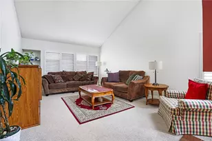 19544 Vasile Cir, Huntington Beach, CA 92646 - Photo 11