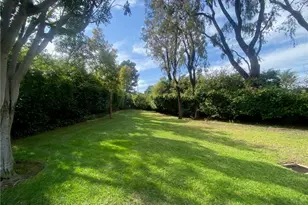 19544 Vasile Cir, Huntington Beach, CA 92646 - Photo 33