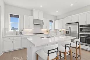 812 Sonia, Irvine, CA 92618 - Photo 1