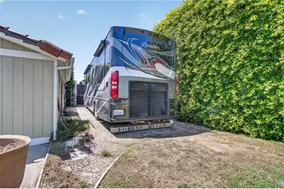 17066 Palmdale, Huntington Beach, CA 92647 - Photo 63