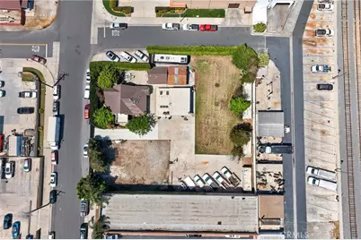 17066 Palmdale, Huntington Beach, CA 92647 - Photo 37
