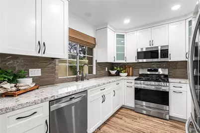 45 Alicante Aisle #52, Irvine, CA 92614 - Photo 5