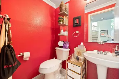 1025 Via Presa, San Clemente, CA 92672 - Photo 9