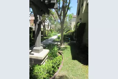 65 Figtree, Irvine, CA 92603 - Photo 9