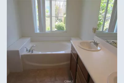 65 Figtree, Irvine, CA 92603 - Photo 27