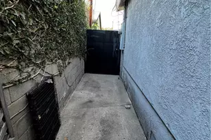 1038 W 2nd, San Pedro, CA 90731 - Photo 29