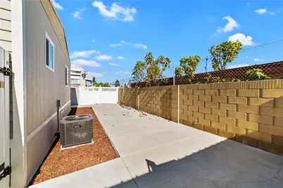 9080 Bloomfield, Cypress, CA 90630 - Photo 39