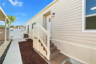 9080 Bloomfield, Cypress, CA 90630 - Photo 33